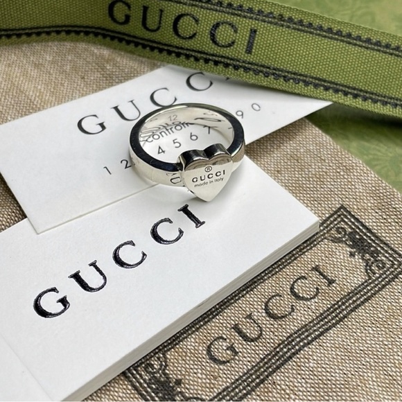🚨Gucci Ring🚨 - Picture 1 of 5